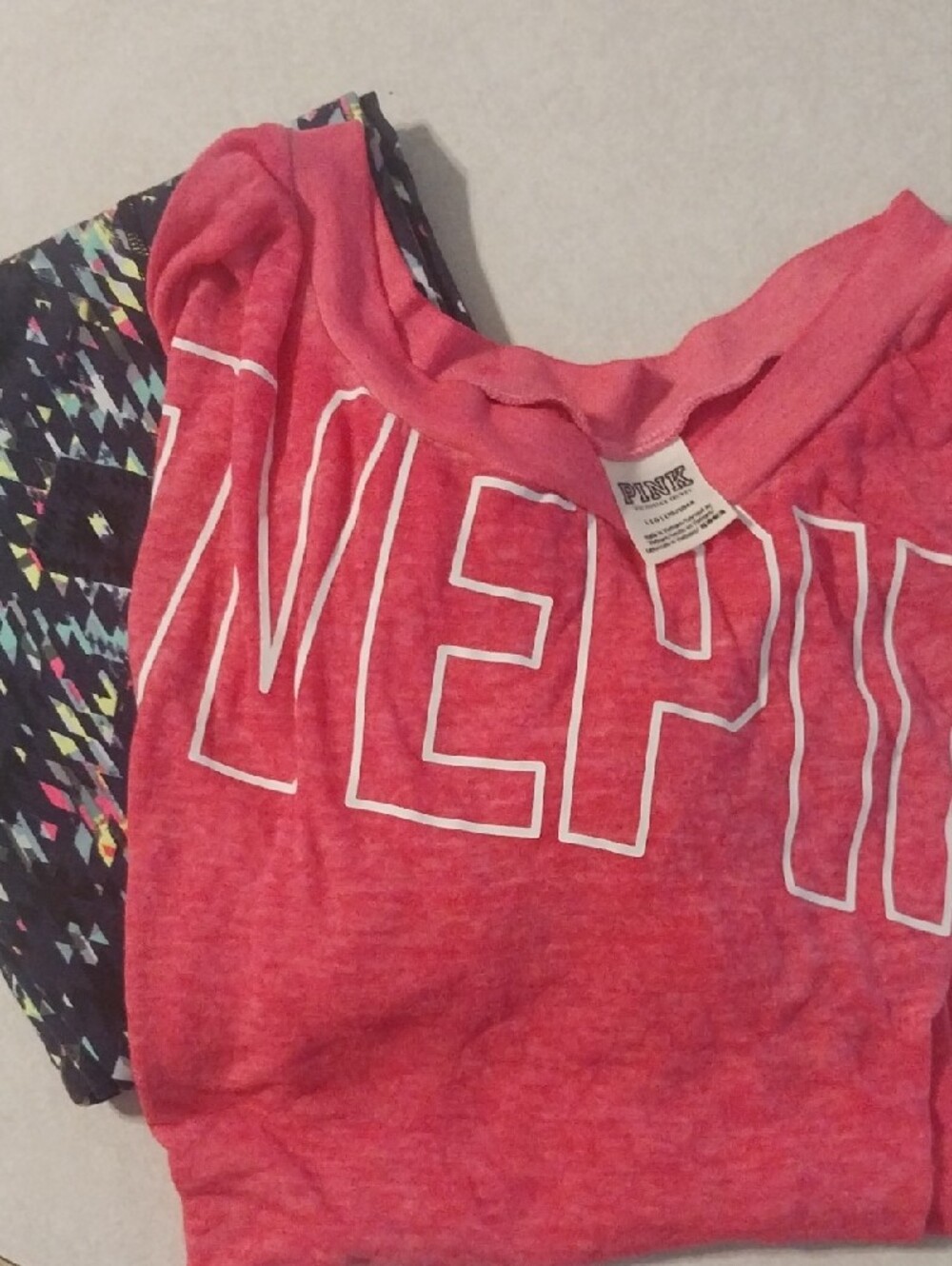 Victoria's Secret PINK Pink Scoop Neck Tee with Black VSX Sport Leggings - Picture 5 of 5